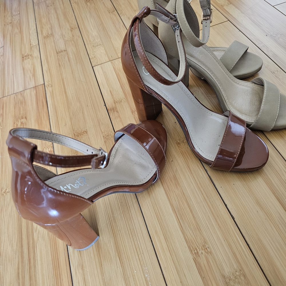 Women's Brown and Tan Heels Sz 6 - Picture 3 of 4
